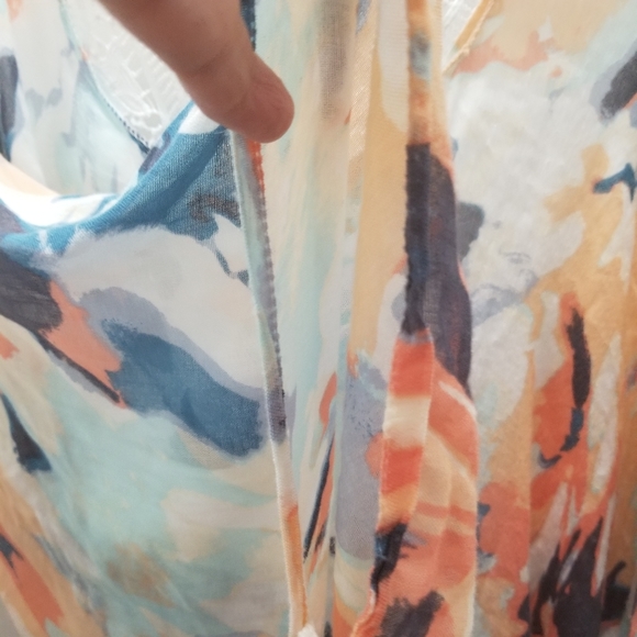 Loft Outlet Beautiful Shawl Tie front Lace Back OS - Picture 4 of 5